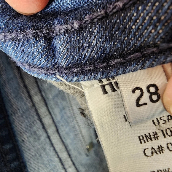 Hudson Boot Cut Dark Wash Jeans Back Flap Pocket Size 28 Made in USA - Picture 3 of 16
